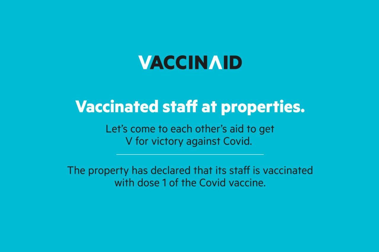 Vaccinated Staff - Capital O 7899 Casa Hotel Kolkata Exterior photo