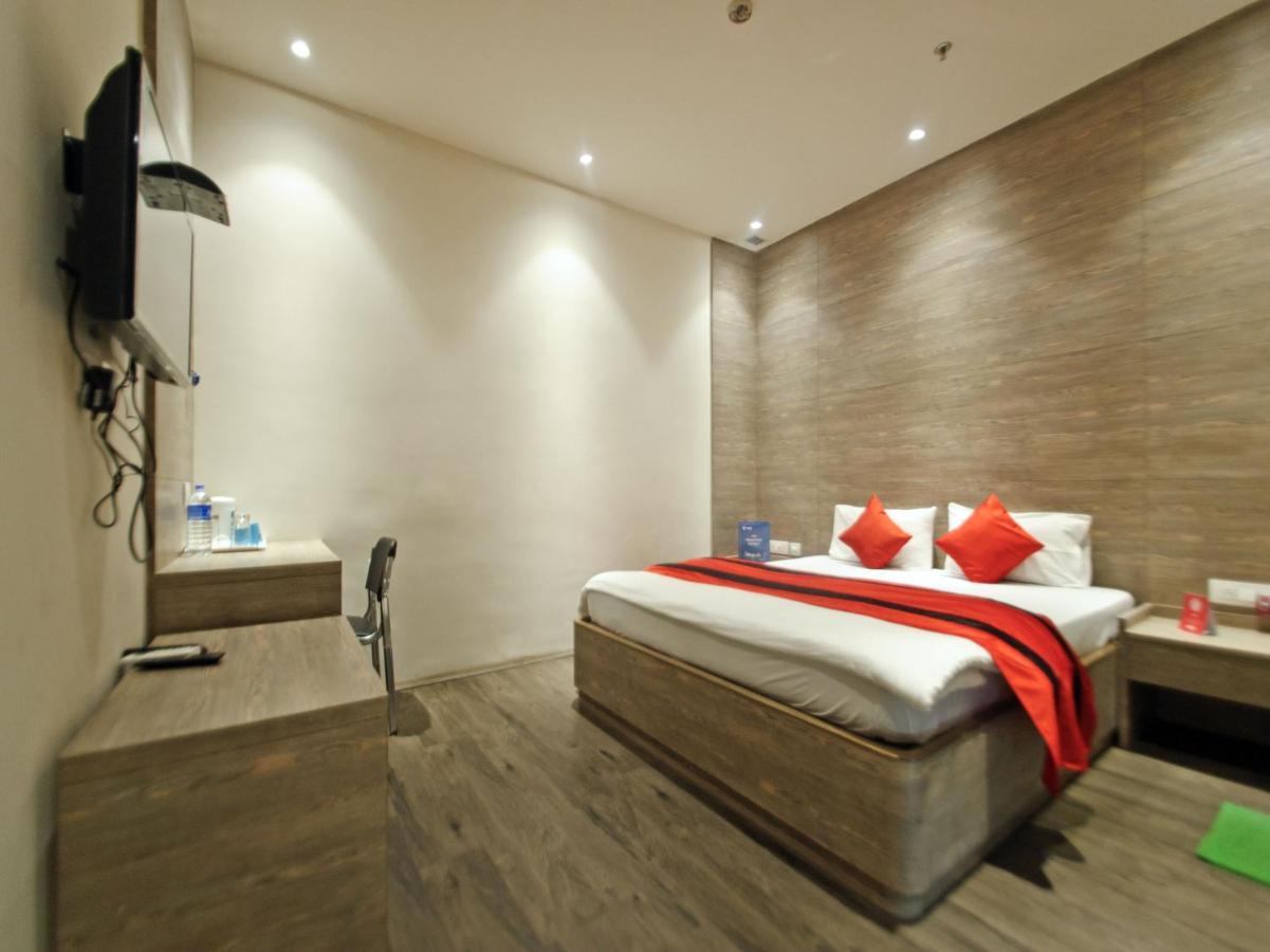 Vaccinated Staff - Capital O 7899 Casa Hotel Kolkata Exterior photo
